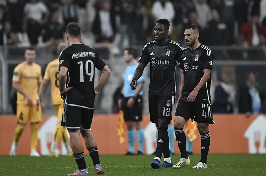 Beşiktaş'ta sakatlık çilesi bitmiyor: 2 eksik daha - 3 Beşiktaş'ta sakatlık çilesi bitmiyor: 2 eksik daha - 3