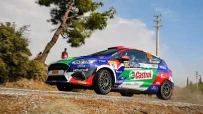 Milli rallici Ali Türkkan, Dünya Gençler Ralli Şampiyonası'nda 2. oldu