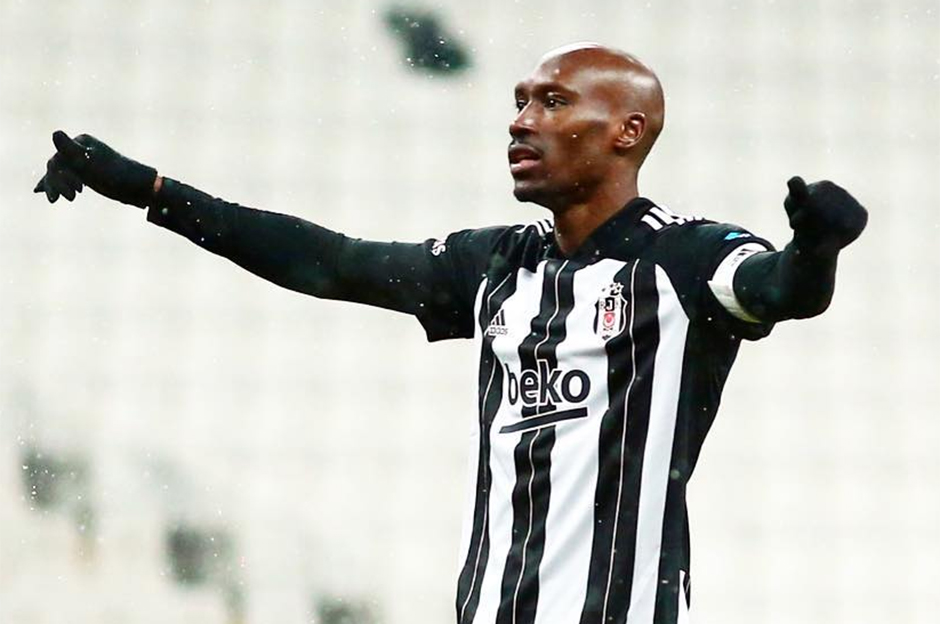 Atiba'nın yerine dünyaca ünlü yıldız; transferine toplam 97 milyon Euro ödendi