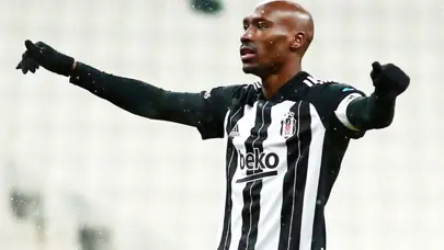 Atiba'nın yerine dünyaca ünlü yıldız; transferine toplam 97 milyon Euro ödendi