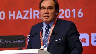 Yıldırım Demirören başkan adaylığı için kararını açıkladı: "Beşiktaş nasıl bu hallere düştü inanamıyorum"