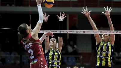 SON DAKİKA | Fenerbahçe'de derbi yenilgisi sonrası ayrılıklar açıklandı