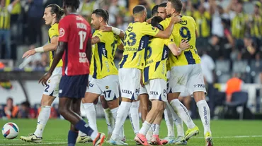 Son anlarda yıkıldı: Fenerbahçe yoluna Avrupa Ligi'nde devam edecek
