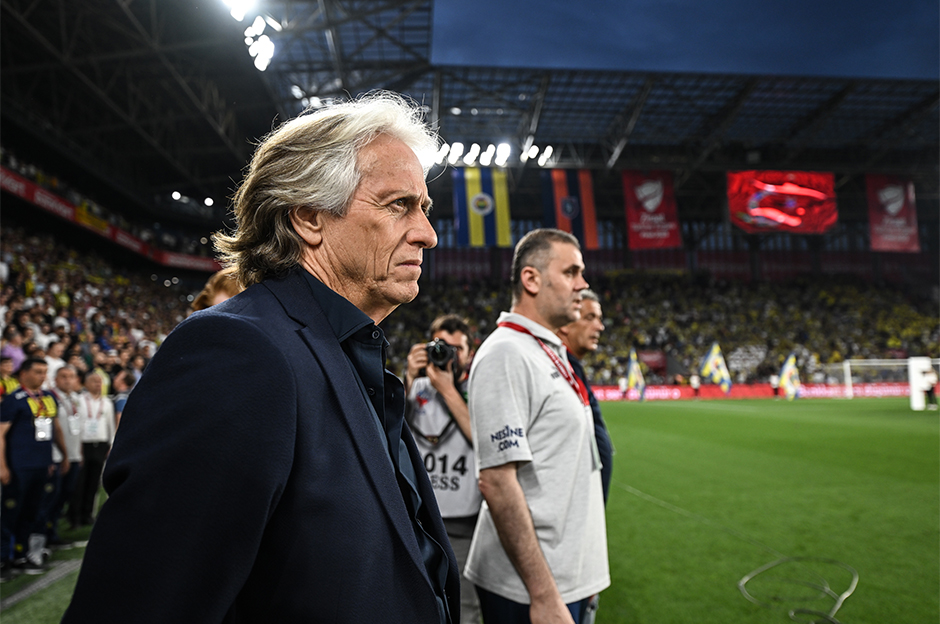Jorge Jesus Fenerbahçe'den ayrıldığını açıkladı