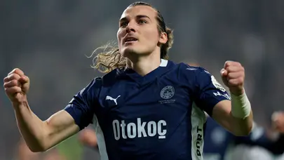 Fenerbahçe'ye yıldızlarından iyi haber