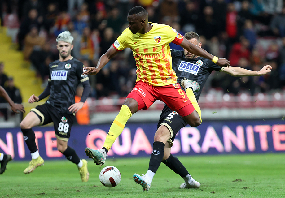 Kayserispor, tek golle galibiyeti aldı