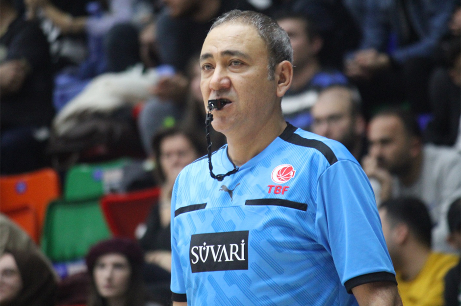 Anadolu Efes-Fenerbahçe Beko maçının tartışılan hakeminden emeklilik kararı