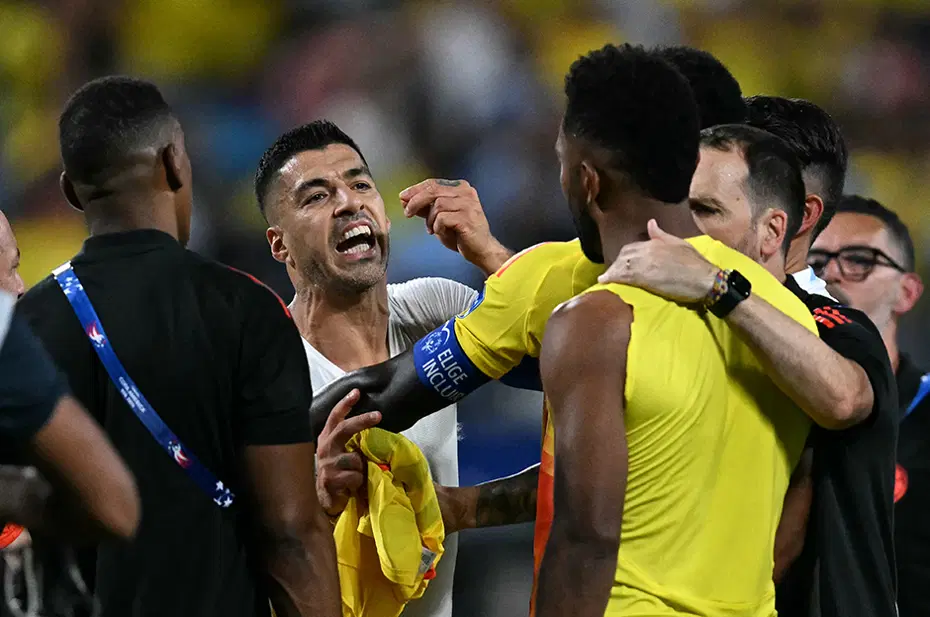 Copa America'da olaylı maç: Darwin Nunez, tribüne çıkıp taraftarla yumruklaştı - 7