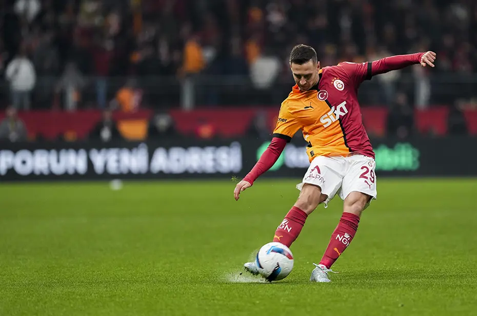 Galatasaray, KAP'a bildirmişti: Yeni sezonun ilk transferi, bonservisi belli oldu - 3