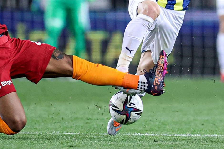 Fenerbahçe - Galatasaray derbisinin en değerli futbolcuları