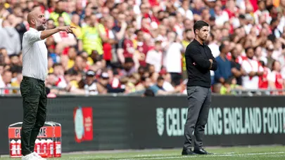 Zirve yarışında kritik maç: Premier Lig'de devlerin düellosu