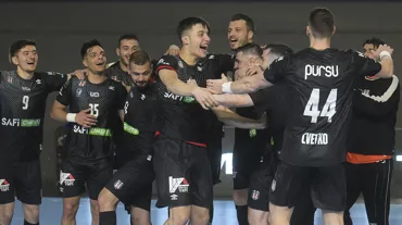 Beşiktaş Safi Çimento finale yükseldi