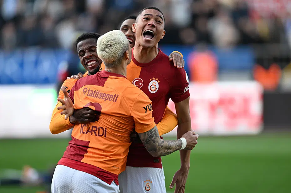 Fenerbahçe'ye galibiyeti getiren golden önce faul var mı? Trio ekibi yorumladı - 11