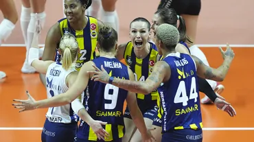 Voleybolda derbinin kazananı Fenerbahçe Medicana