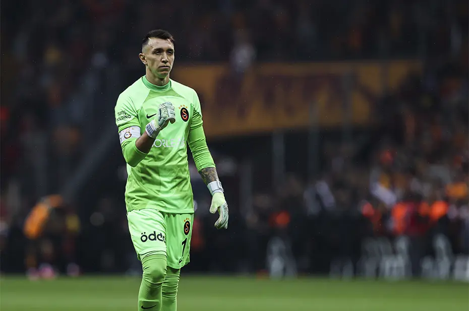 Galatasaray'dan Fernando Muslera kararı - 2 Galatasaray'dan Fernando Muslera kararı - 2