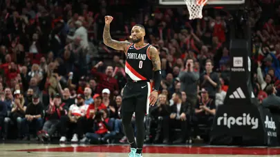 60 sayıyla galibiyeti getirdi, Harden ve Jordan'ı yakaladı