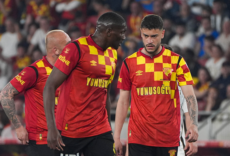 Göztepe'de iç transfer görüşmeleri başladı