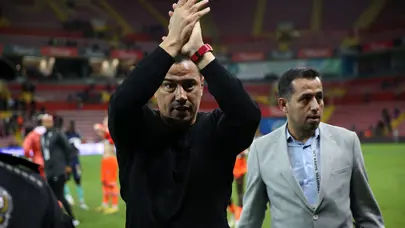 RAMS Başakşehir Teknik Direktörü Çağdaş Atan tepkilere yanıt verdi: Anlatılan hikayelere ve atılan iftiralara kimse inanmasın