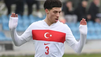 Norwich City, Türk sol bekle sözleşme imzaladı