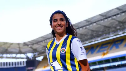 Samya Hassani, Fenerbahçe'den ayrıldı