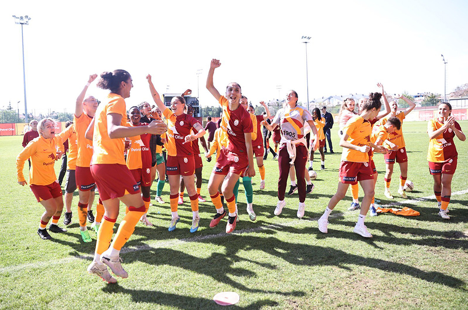 Galatasaray ikinci yarı coştu