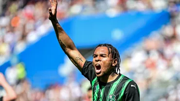 Armand Lauriente kimdir, kaç yaşında ve hangi takımlarda forma giydi? İşte, Armand Lauriente’nin kariyeri