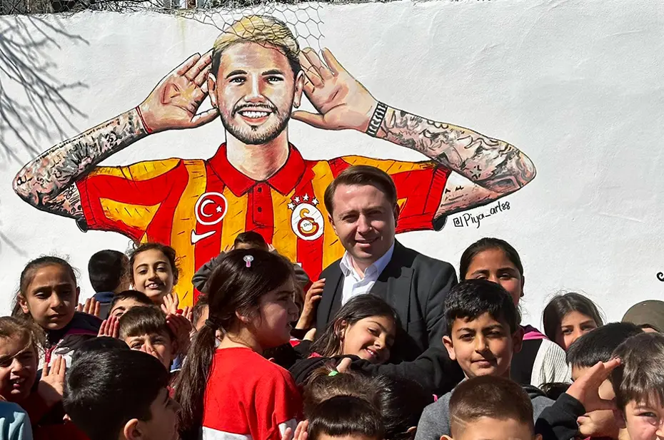 Mauro Icardi'den Diyarbakır paylaşımı - 3 Mauro Icardi'den Diyarbakır paylaşımı - 3