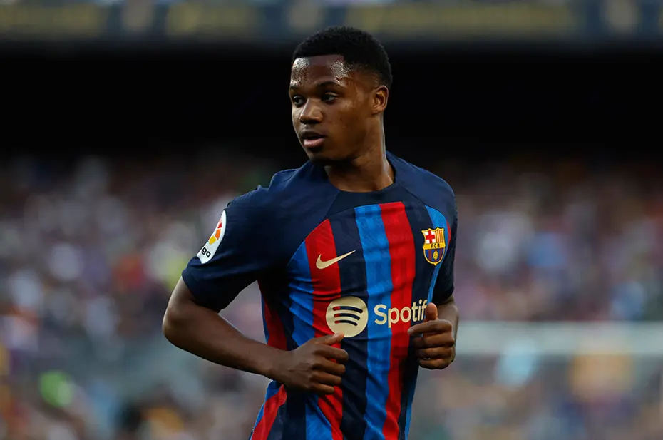 Jose Mourinho'dan Barcelona'nın yıldızına veto: Fenerbahçe transferden vazgeçti - 8