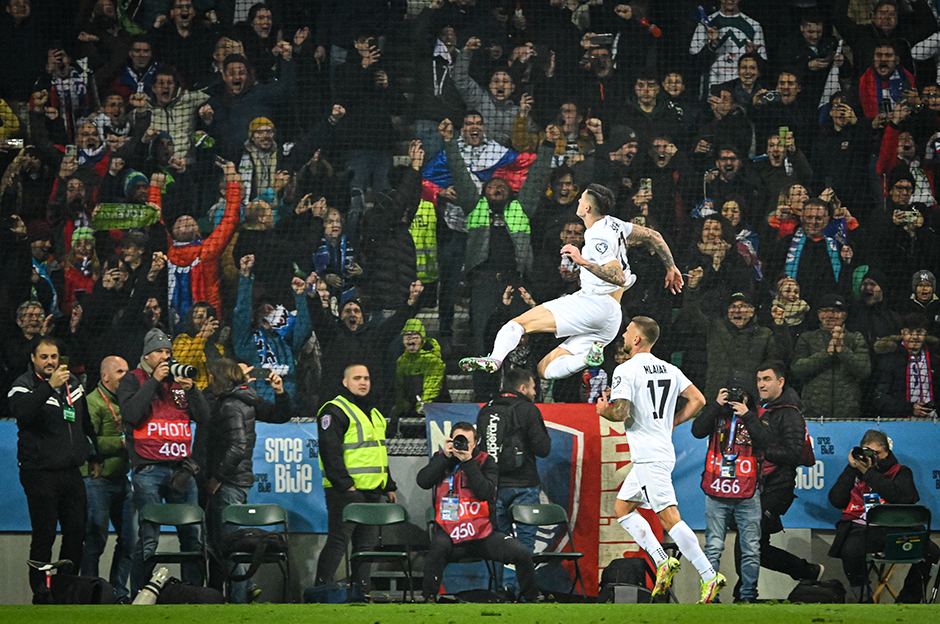 Kazanan tur atlayacaktı: Slovenya, Kazakistan'ı evinde yendi