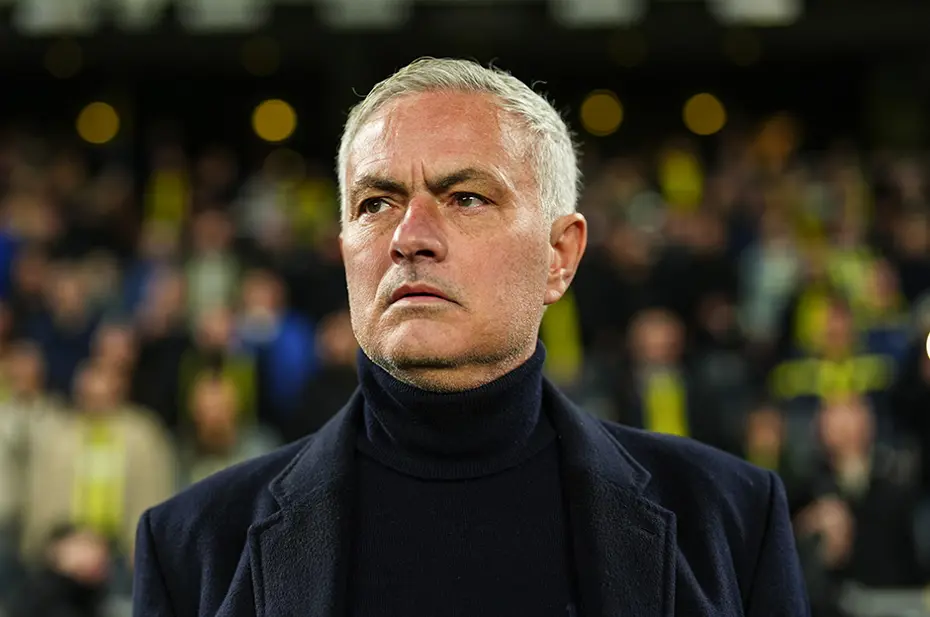 Jose Mourinho'dan Fenerbahçe kararı: İngilizlerin iddiası gündeme bomba gibi düşmüştü - 5 Jose Mourinho'dan Fenerbahçe kararı: İngilizlerin iddiası gündeme bomba gibi düşmüştü - 5