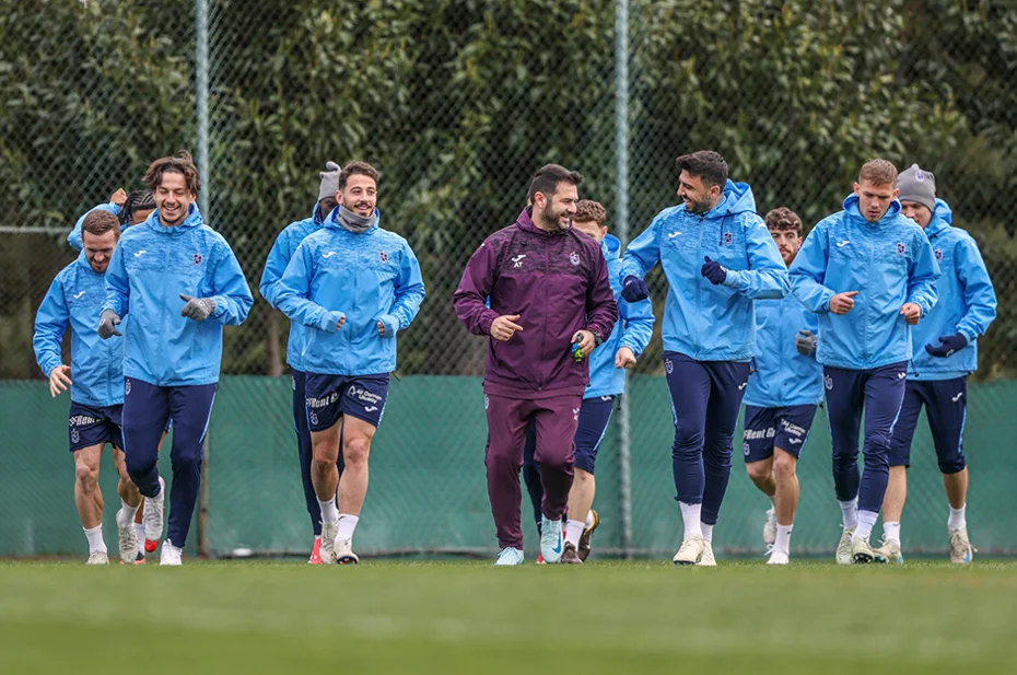 Trabzonspor savunması Fatih Tekke'nin elini kolunu bağladı - 1