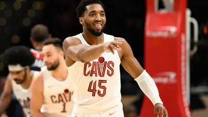 Cavs, Mitchell'ın 40 sayısıyla kazanıp seriyi 7 maça çıkardı