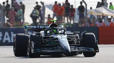 Mercedes'te Lewis Hamilton sonrası dönem için adaylar netleşiyor