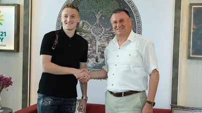 Süper Lig takımı ayrılığı resmen açıkladı