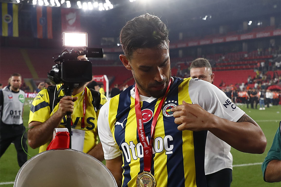 Fenerbahçe 5 yıldızlı forma sebebiyle PFDK'ya sevk edildi