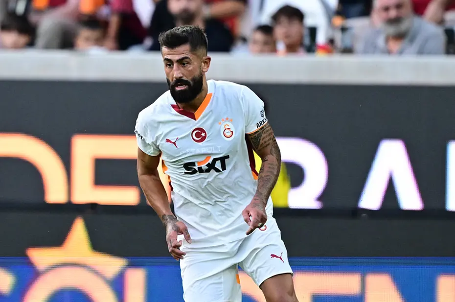 Kerem Demirbay'dan Galatasaray'ın 8 numara arayışı için çarpıcı ifadeler - 2 Kerem Demirbay'dan Galatasaray'ın 8 numara arayışı için çarpıcı ifadeler - 2