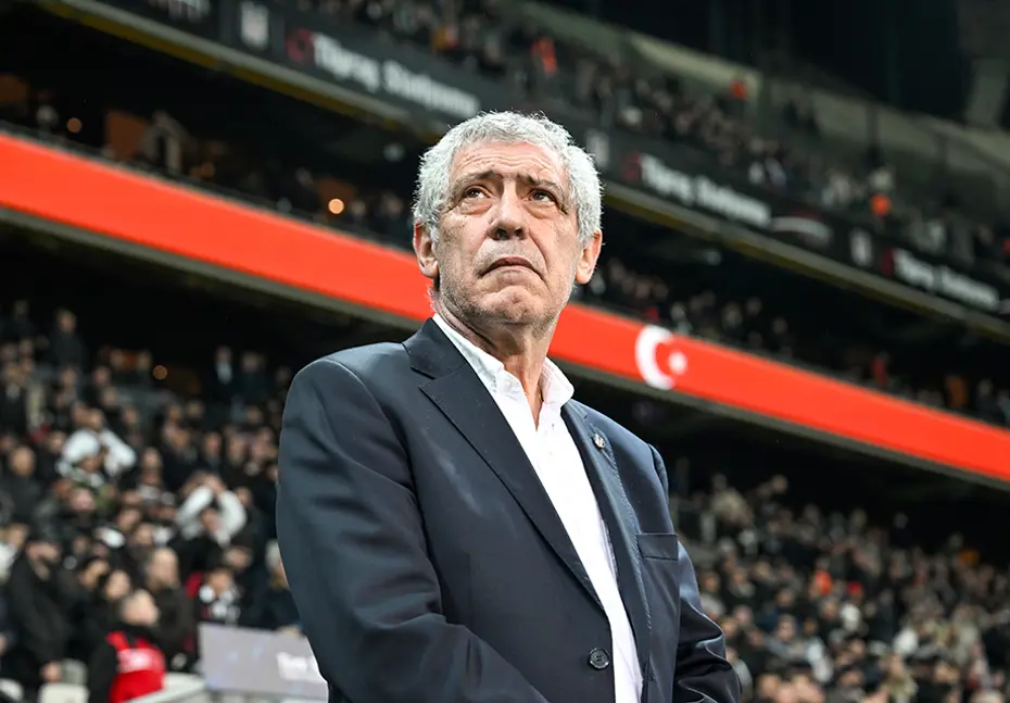 Fernando Santos'un fedakarlığı: Hasan Arat öğrenir öğrenmez duruma müdahale etti - 2 Fernando Santos'un fedakarlığı: Hasan Arat öğrenir öğrenmez duruma müdahale etti - 2