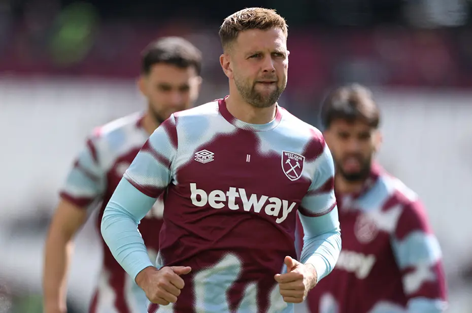 Immobile'nin yerine 27 milyon euroluk golcü: Daha yeni 4 yıllık imza atmıştı - 5 Immobile'nin yerine 27 milyon euroluk golcü: Daha yeni 4 yıllık imza atmıştı - 5
