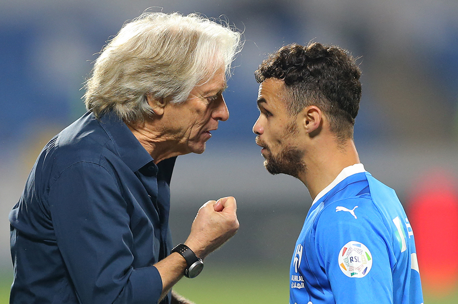 Jorge Jesus ile Michael arasında gerilim: O anlar yayına böyle yansıdı