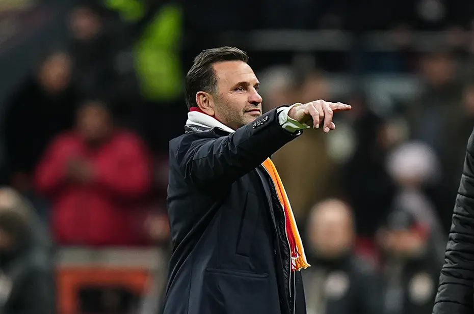 Taraftar kara kara düşünüyordu: Okan Buruk'tan Avrupa Ligi kararı - 3