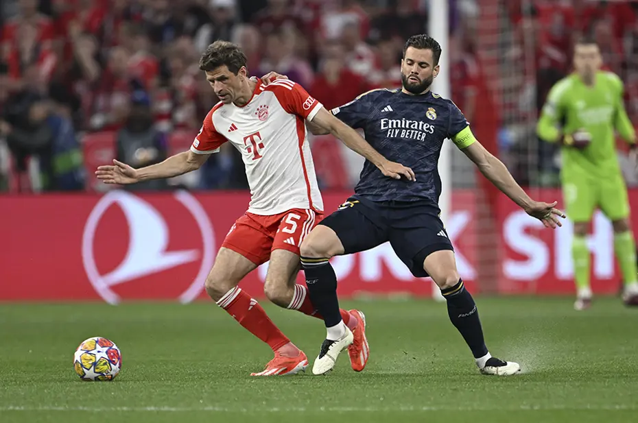 Hasan Arat'tan Mario Gomez sürprizi - 1 Hasan Arat'tan Mario Gomez sürprizi - 1