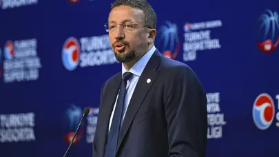 TBF Başkanı Hidayet Türkoğlu deprem felaketinde hayatını kaybedenleri andı