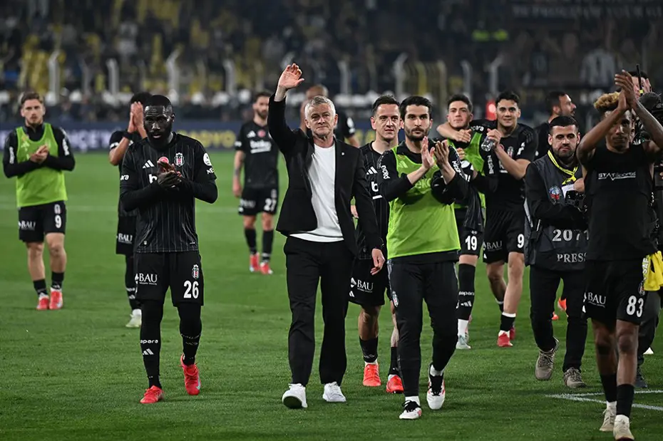 Beşiktaş'tan sağ beke yerli hamlesi: Süper Lig'in genç ismini hedef belirledi - 4