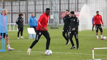 Samsunspor antrenmanında 2 eksik