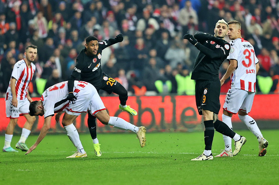 Icardi'nin pozisyonu penaltı mı? Trio ekibi yorumladı