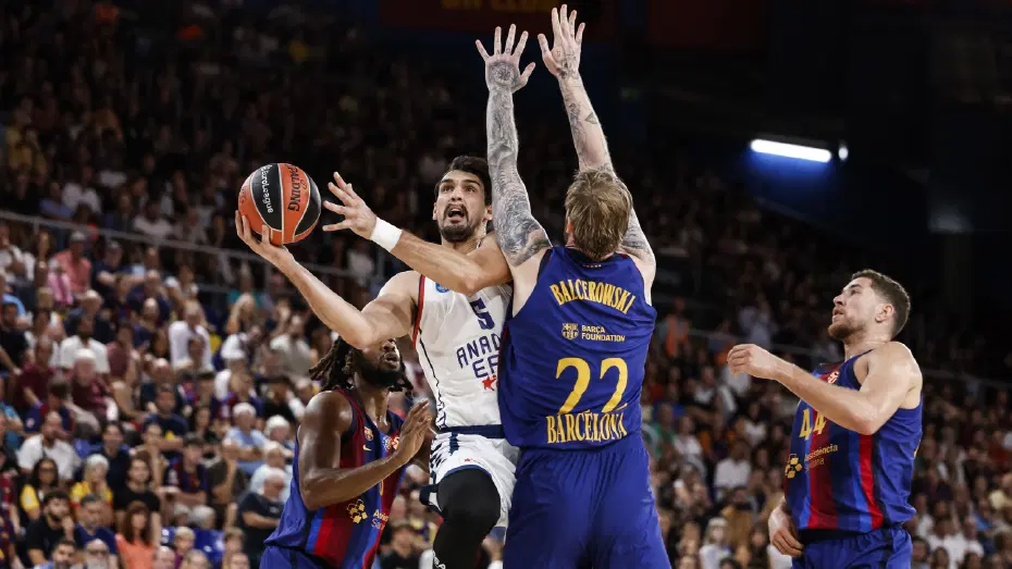 Anadolu Efes, Barcelona deplasmanında sonunu getiremedi - 2