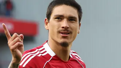 "Darwin Nunez apronda" | Sporun manşetleri "Darwin Nunez apronda" | Sporun manşetleri