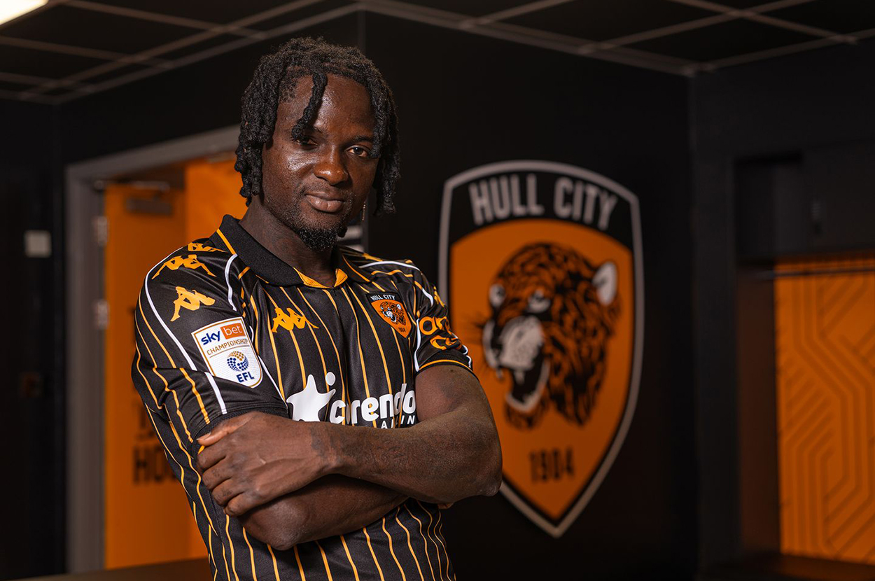 Rizespor'dan Hull City'ye transfer oldu: David Akintola'dan 2 yıllık imza