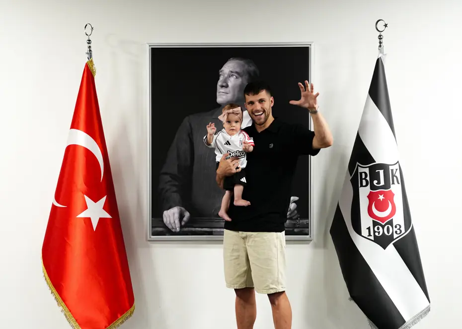 Beşiktaş'ın yeni transferi Jurasek'in maliyeti açıklandı - 2
