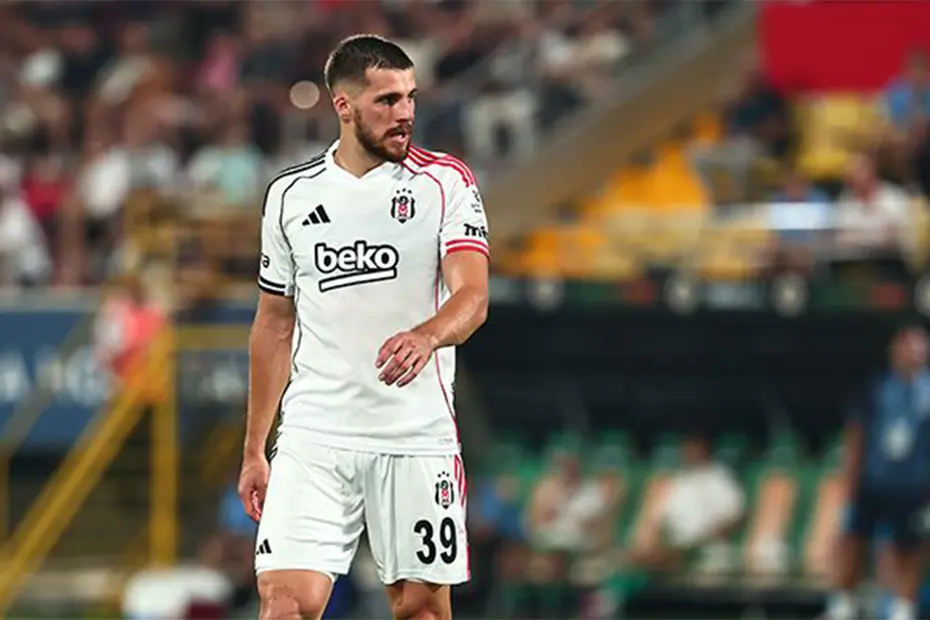 Sergen Yalçın onu tamamen sildi: Sözleşmesini tamamlamadan Beşiktaş'tan ayrılıyor - 2 Sergen Yalçın onu tamamen sildi: Sözleşmesini tamamlamadan Beşiktaş'tan ayrılıyor - 2